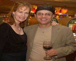 Joe Pantoliano consuming alcohol